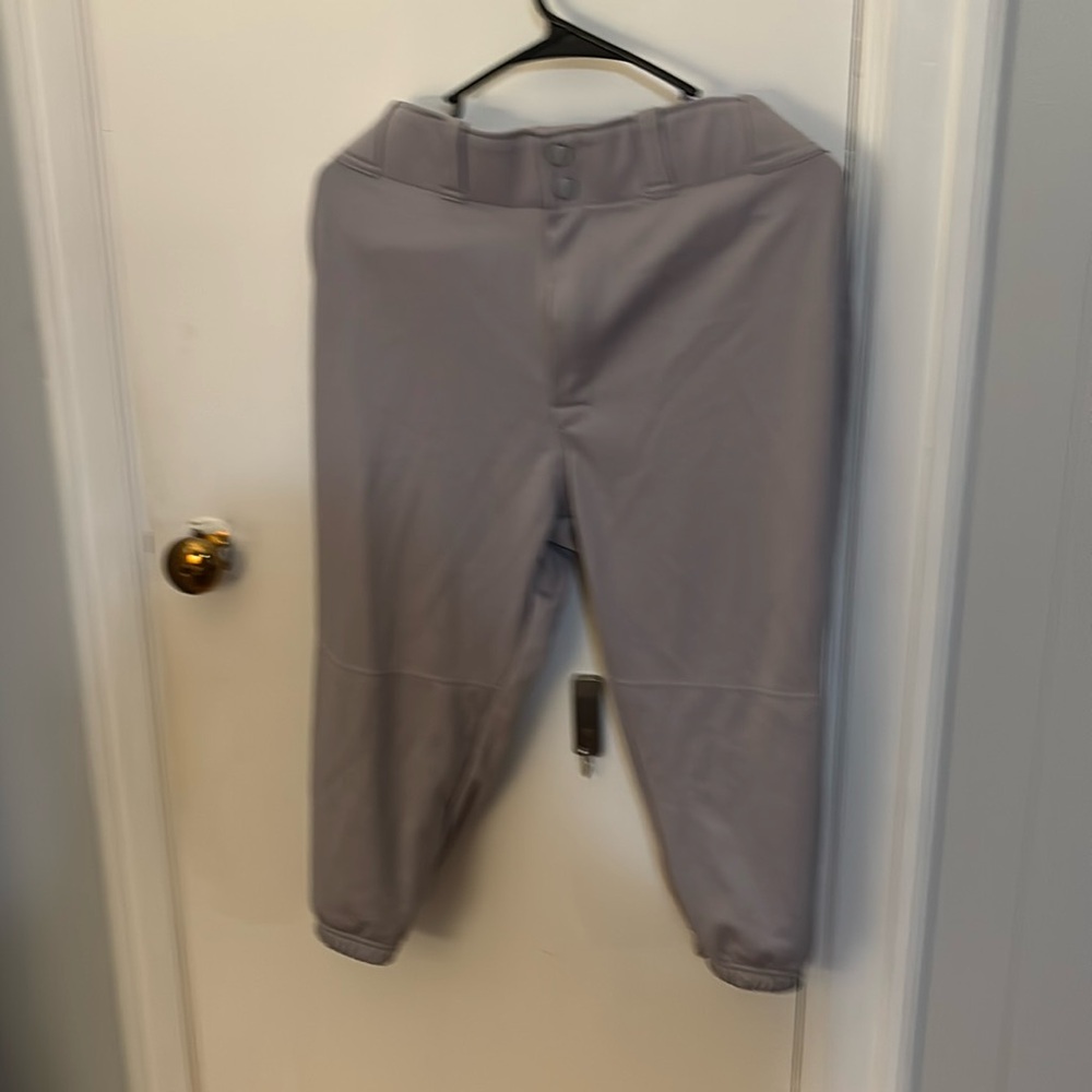 This was a backup pair of softball pants. Really never got worn!